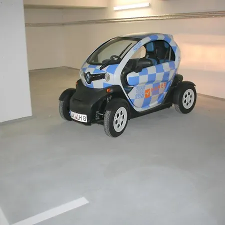 Duhner Strandhus فندق *