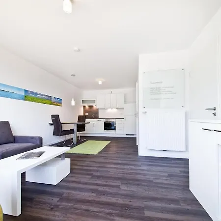 Duhner Strandhus فندق *