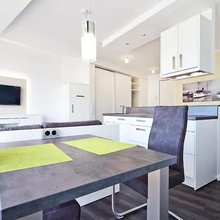 فندق Duhner Strandhus *