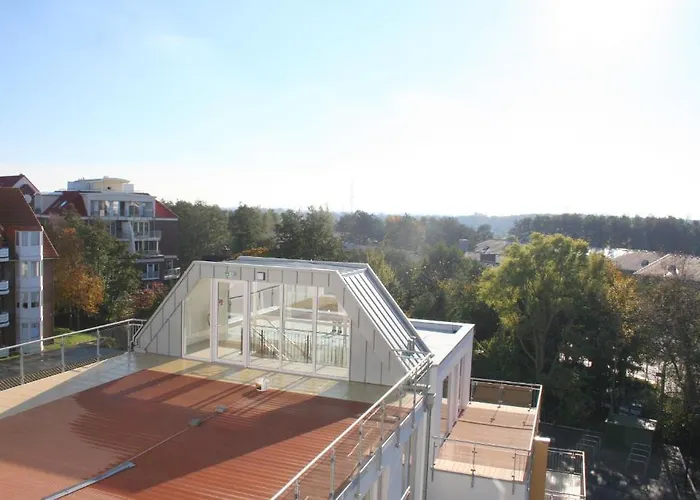 Отель Duhner Strandhus Куксхафен