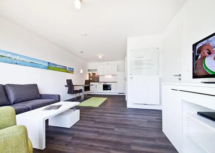 Duhner Strandhus Отель *